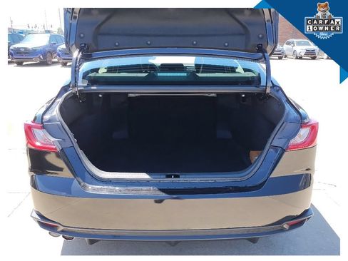 Used 2025 Toyota Camry SE FWD image 51