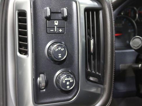 Used 2019 Chevrolet Silverado 2500 LTZ w/ Duramax Plus Package image 9