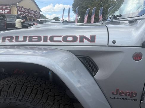 Used 2020 Jeep Gladiator Rubicon AWD/4WD image 3
