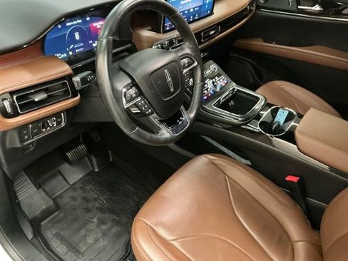 Used 2022 Lincoln Nautilus Reserve w/ Equipment Group 201A image 13