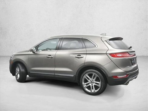 Used 2017 Lincoln MKC Reserve image 6