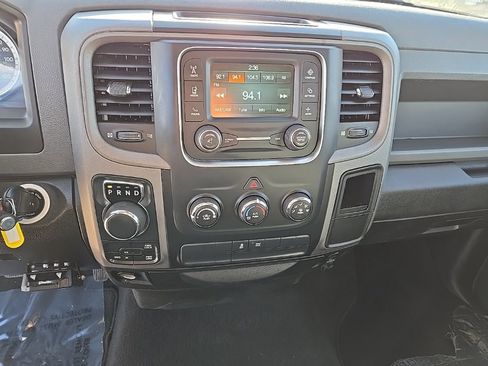 Used 2019 RAM 1500 Express image 28