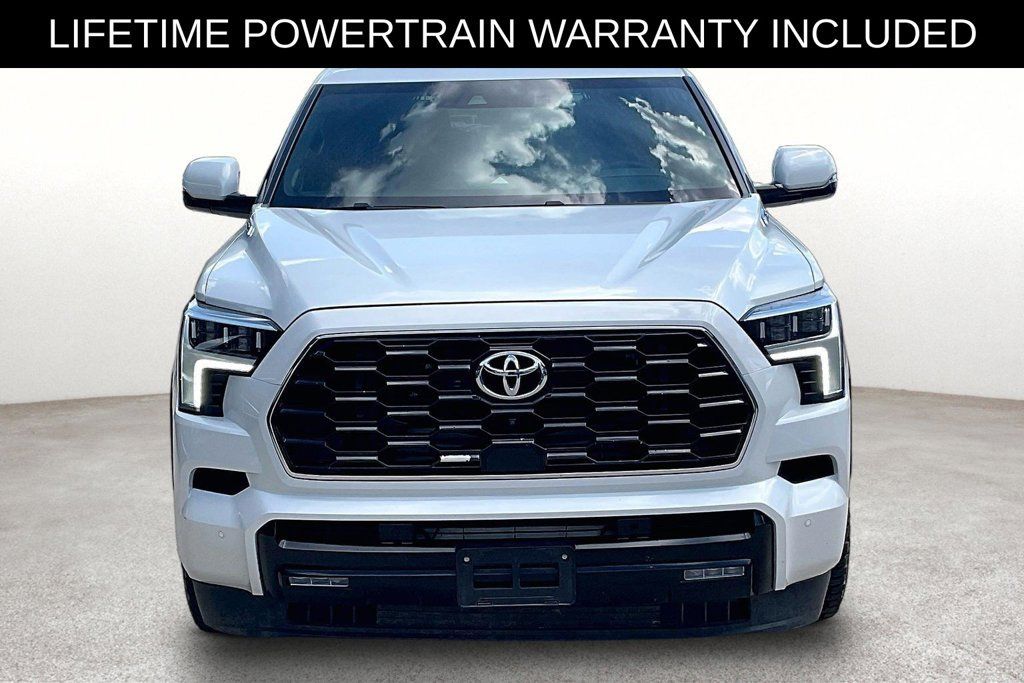 Used 2023 Toyota Sequoia Platinum AWD/4WD image 4