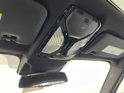 New 2026 BMW X5 xDrive40i w/ M Sport Package image 29