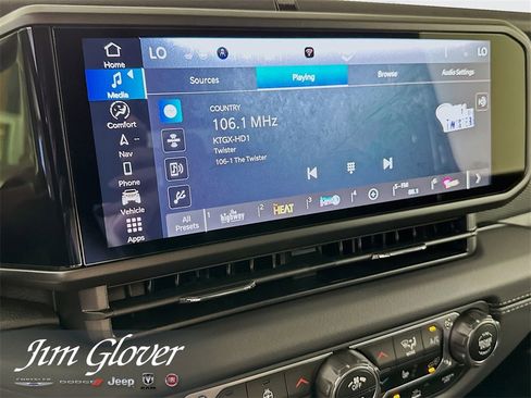 New 2025 Jeep Gladiator Mojave w/ Safety Group image 33