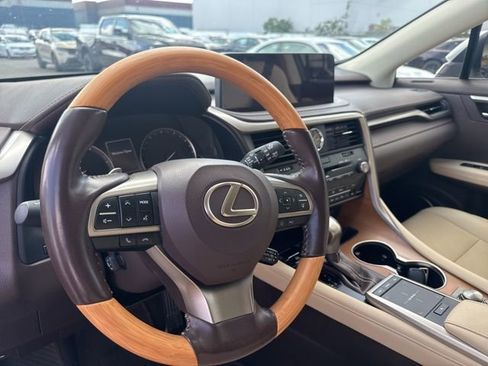 Used 2020 Lexus RX 350 FWD w/ Premium Package image 10