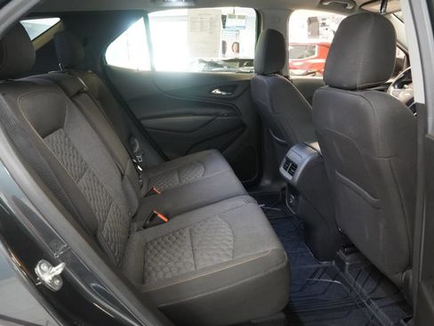 Used 2020 Chevrolet Equinox LT w/ Driver Convenience Package AWD/4WD image 33