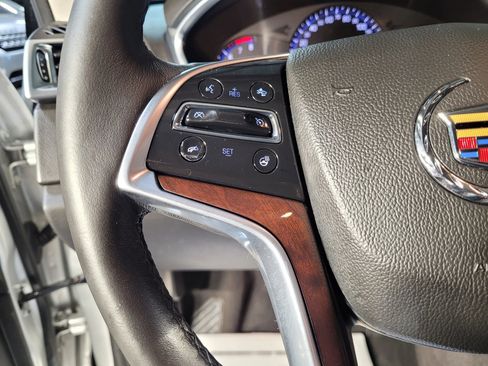 Used 2015 Cadillac SRX Luxury w/ Driver Awareness Package image 25