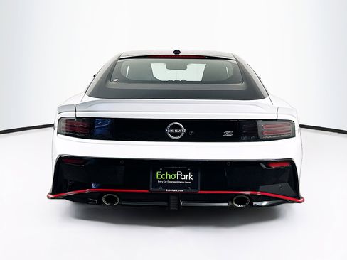 Used 2024 Nissan Z NISMO w/ Floor Mat Package RWD image 7