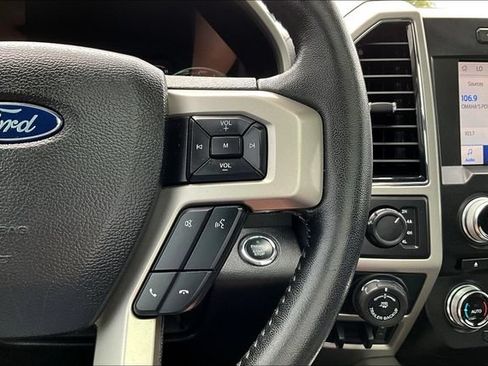 Used 2018 Ford F150 Lariat w/ Equipment Group 502A Luxury AWD/4WD image 13