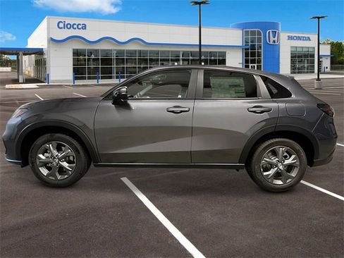 New 2026 Honda HR-V LX image 2