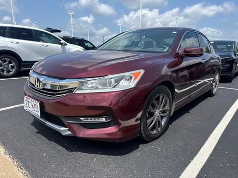 Used 2017 Honda Accord EX-L image 3