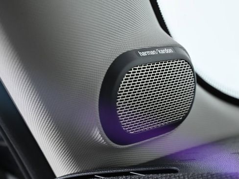 Certified 2025 MINI Cooper S image 21