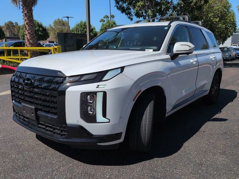 Certified 2025 Hyundai Palisade Calligraphy AWD/4WD image 4