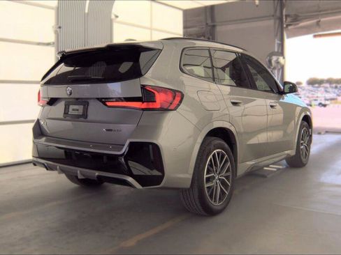 Used 2023 BMW X1 xDrive28i w/ Premium Package AWD/4WD image 9