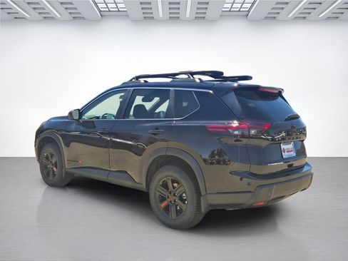 New 2026 Nissan Rogue SV AWD/4WD image 6