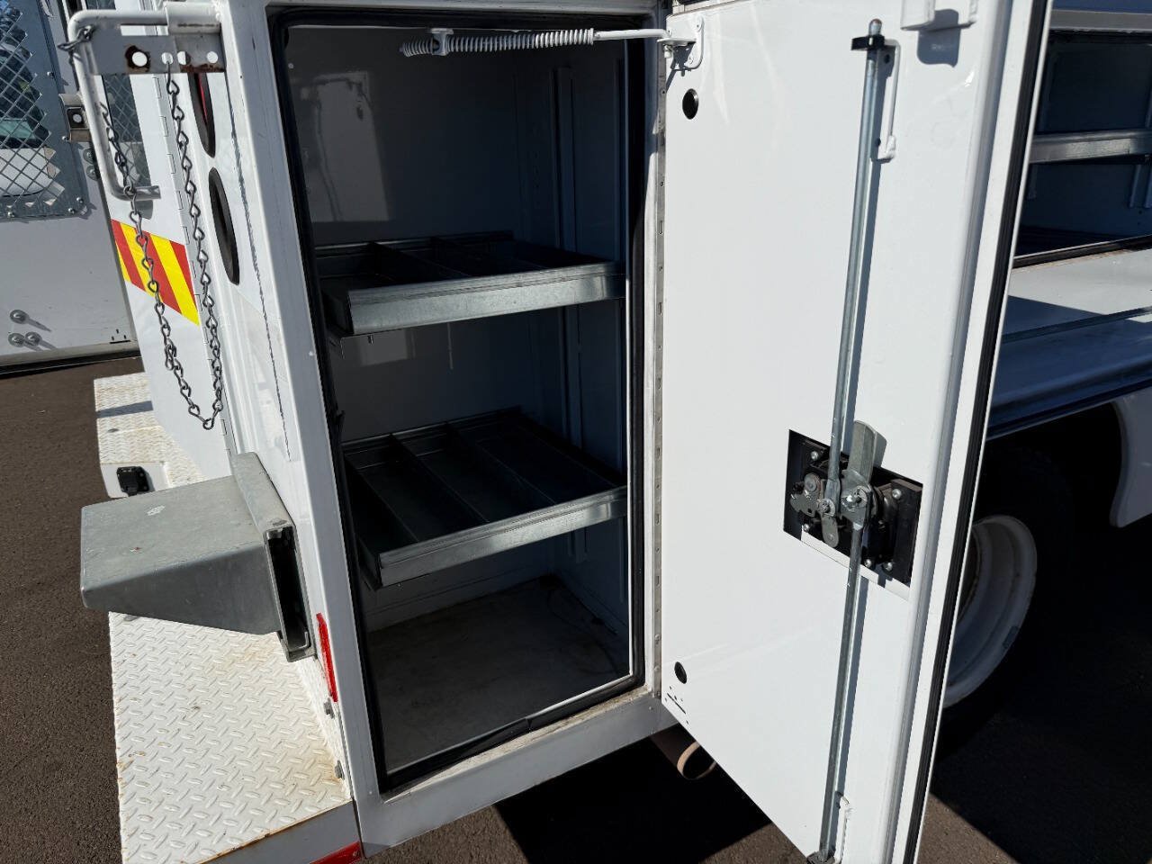 Used 2017 Ford E-350 and Econoline 350 Super Duty RWD image 22