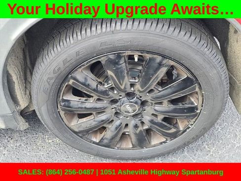 Used 2019 MINI Cooper Countryman w/ Premium Package image 16