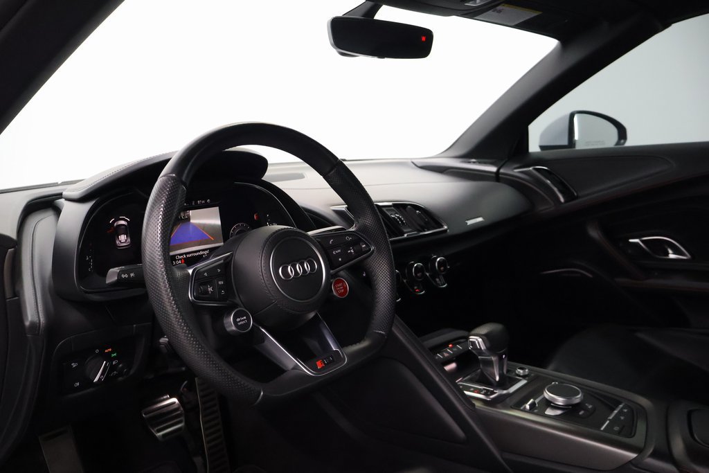 Used 2021 Audi R8 V10 w/ Premium Package RWD image 15