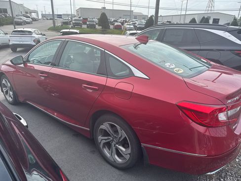 Used 2018 Honda Accord EX-L image 9