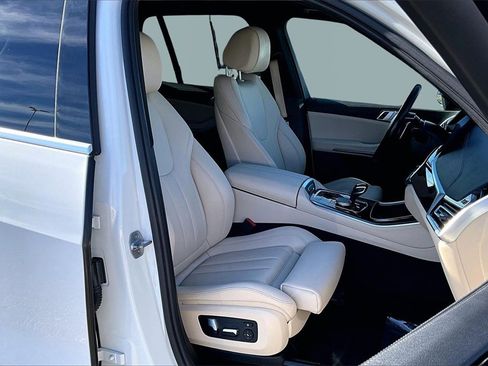 Used 2019 BMW X5 xDrive40i w/ Convenience Package image 7