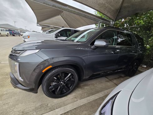 Used 2023 Hyundai Palisade XRT FWD image 5