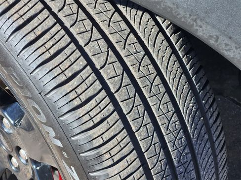 Used 2022 Ford Explorer ST w/ Equipment Group 401A image 10