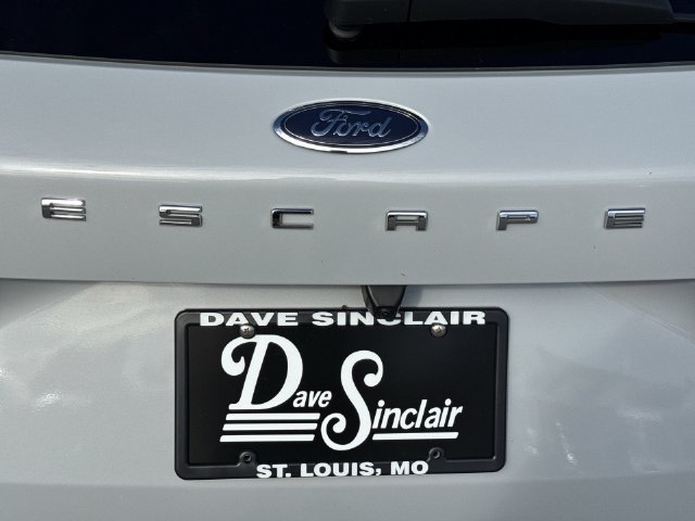 Used 2025 Ford Escape ST-Line Select AWD/4WD image 30