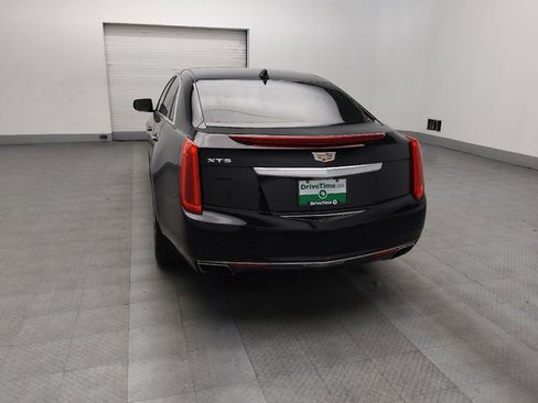 Used 2017 Cadillac XTS Luxury image 6