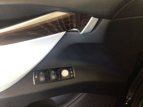 Used 2016 Tesla Model X Performance AWD/4WD image 14