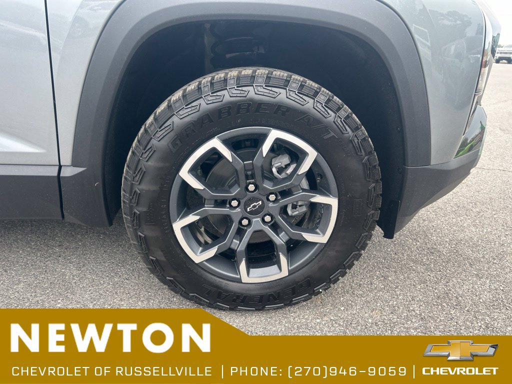 New 2027 Chevrolet Equinox ACTIV w/ Convenience Package III FWD image 45