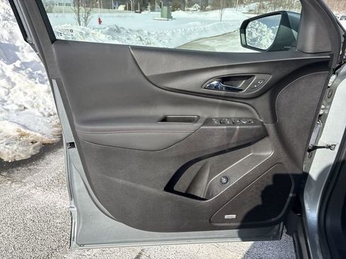 Used 2024 Chevrolet Equinox RS w/ RS Leather Package image 23