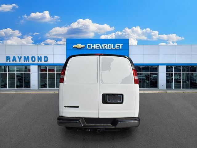 New 2026 Chevrolet Express 2500 w/ Driver Convenience Package RWD image 5