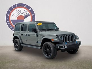 Used 2023 Jeep Wrangler Unlimited Sahara w/ Cold Weather Group video 2
