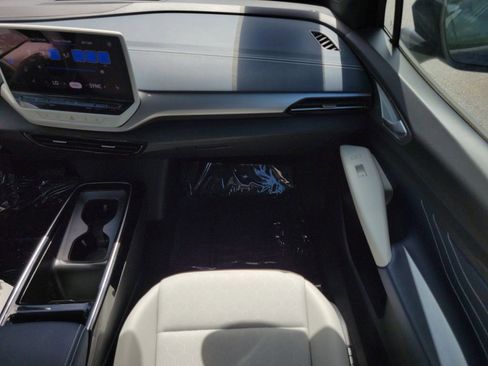 Used 2023 Volkswagen ID.4 S image 15