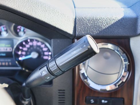 Used 2014 Ford F350 Lariat w/ Lariat Ultimate Package image 27