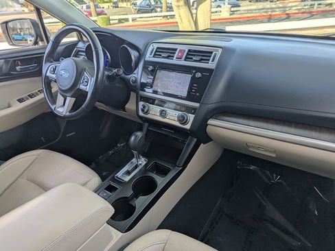 Used 2016 Subaru Outback 3.6R Limited image 13