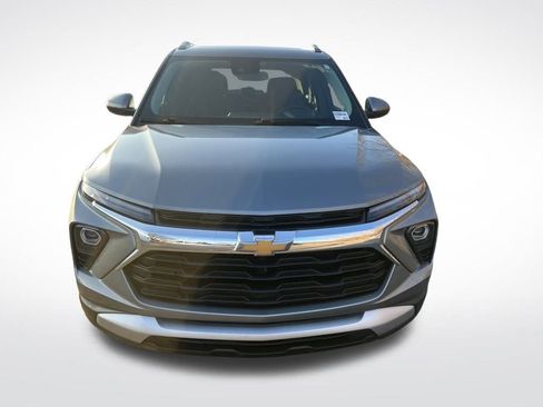 Used 2025 Chevrolet TrailBlazer LT w/ Convenience Package image 7