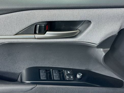 Used 2026 Toyota Camry LE image 18