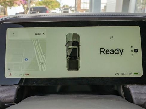 Used 2022 Rivian R1T Launch Edition image 27