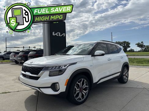 Used 2021 Kia Seltos SX AWD/4WD image 1