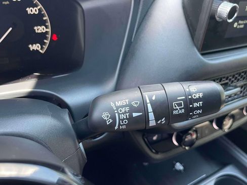Used 2026 Honda HR-V Sport image 24