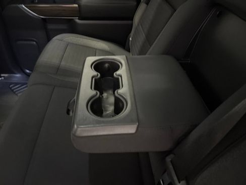 Used 2020 Chevrolet Silverado 1500 LT Trail Boss AWD/4WD image 33