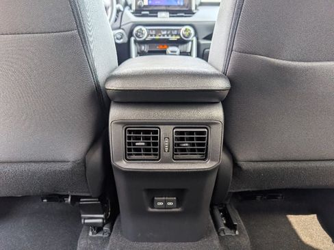 Used 2023 Toyota RAV4 XLE AWD/4WD image 18