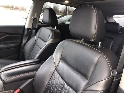 Used 2021 Nissan Murano Platinum w/ Cargo Package image 11