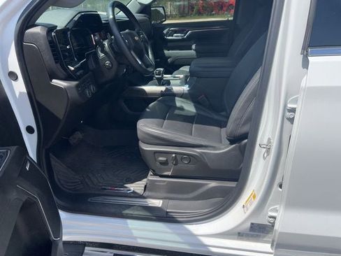 Used 2024 Chevrolet Silverado 1500 LTZ image 12