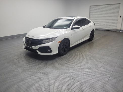 Used 2019 Honda Civic EX image 2