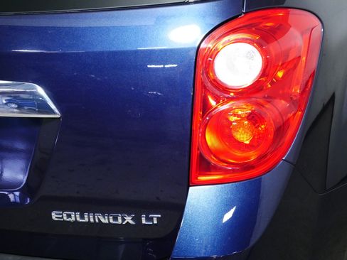 Used 2015 Chevrolet Equinox LT w/ Driver Convenience Package image 17