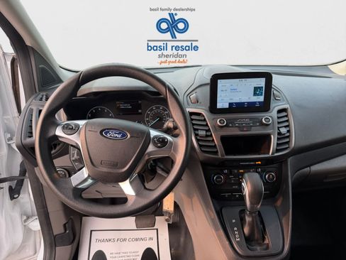 Used 2022 Ford Transit Connect XL FWD image 15