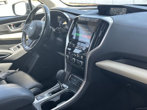 Used 2019 Subaru Ascent Limited w/ Popular Package #3 AWD/4WD image 6